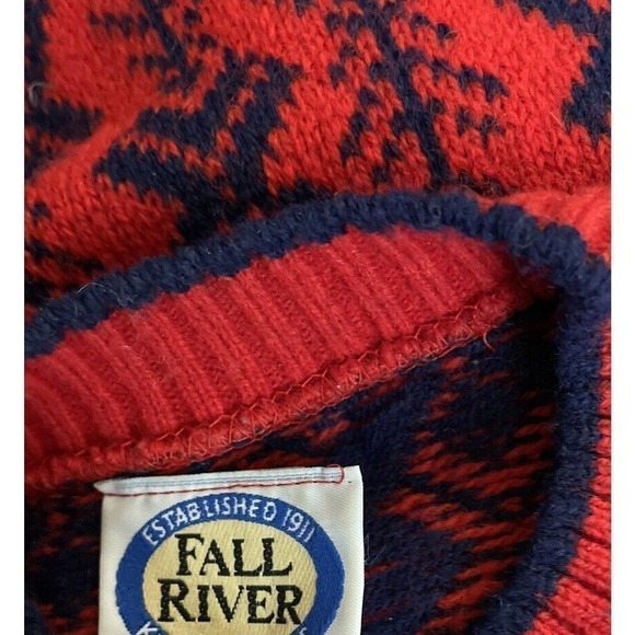 VINTAGE Fall River Wool Blend Cardigan Sweater Womens Medium Red Blue Snowflake - Picture 12 of 12